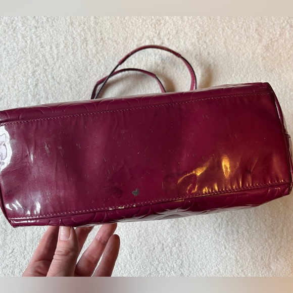 Coach Patent Leather Medium-Sized Tote Bag, Cranberry dark pink color - Picture 5 of 16